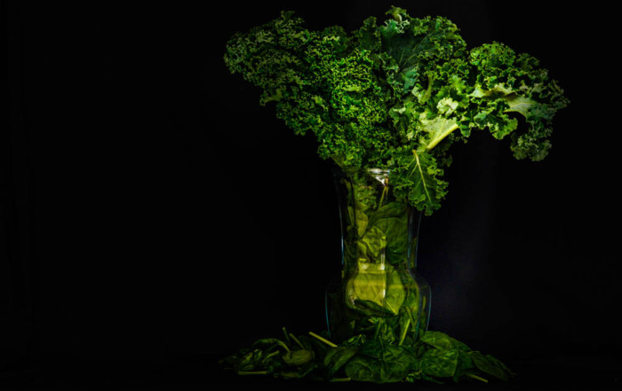 kale vs. spinach superfoods